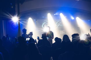 xingkong app-C罗与粉丝互动现场热情高涨，c罗与队友